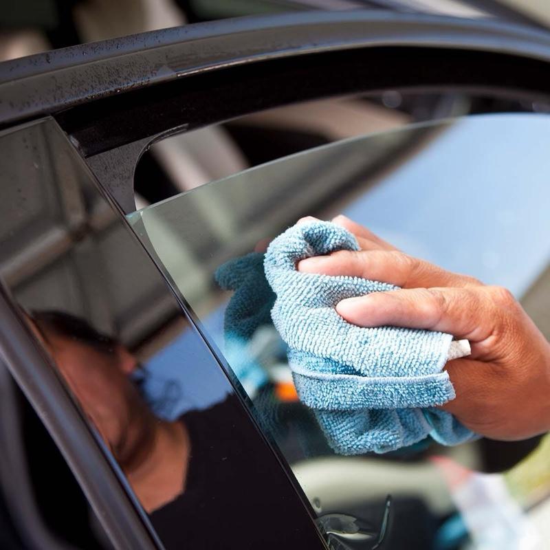 Glass Cleaner 720ml Auto Extreme | Streak-Free Shine for Car Windows & Mirrors | Powerful Dirt & Grime Removal | Easy-to-Use Trigger Spray | Crystal Clear Visibility for Interior & Exterior Glass | Perfect for Cars, Home Windows & More! brush wind screen