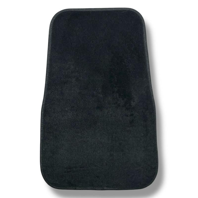 AX Universal 4 Piece Car Mat Set | Durable Non-Slip Floor Protection | Easy to Clean Vehicle Mats | Front & Rear All-Weather Fit | Interior Car Accessories