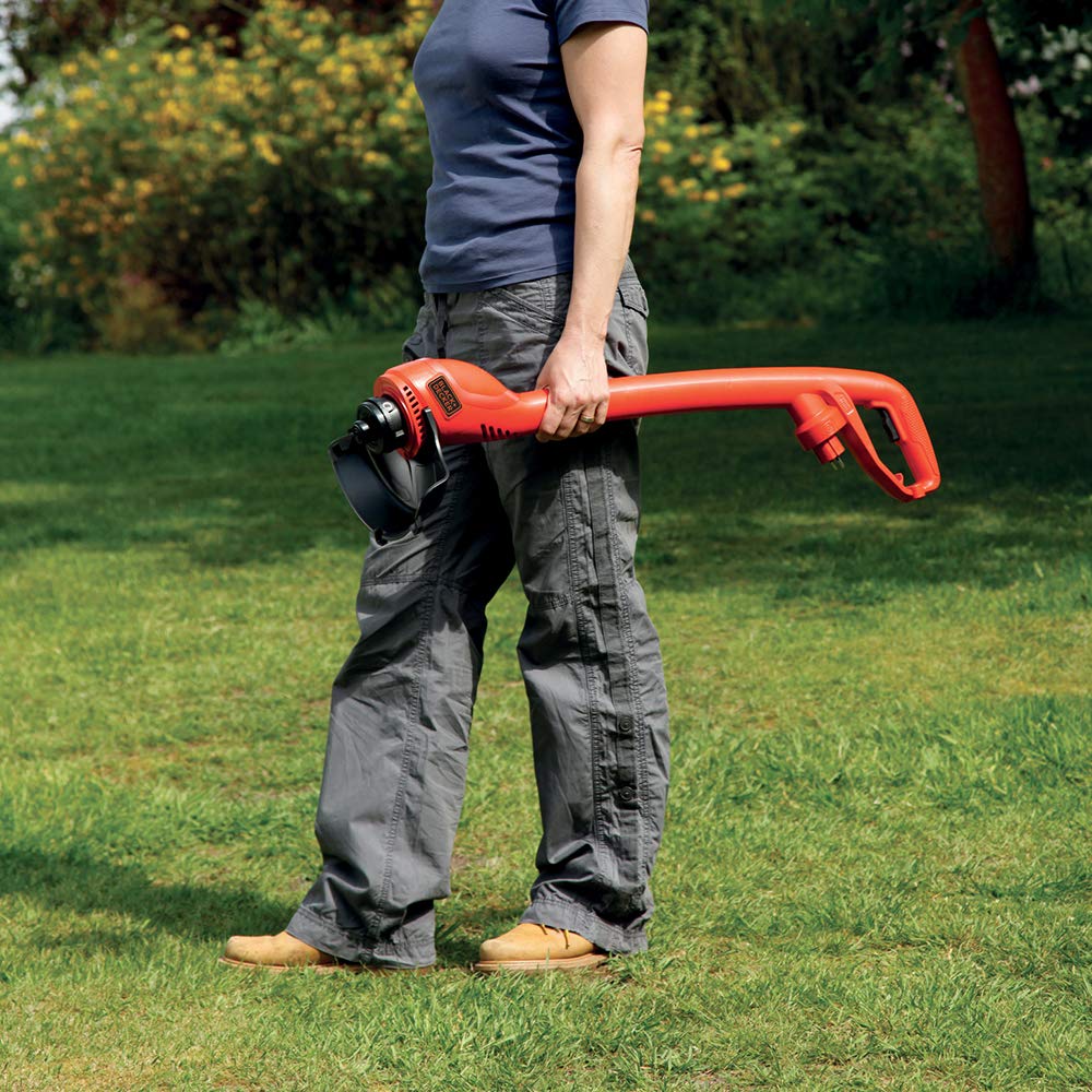 Lightweight Grass Strimmer BLACK+DECKER 250W | Electric Corded Lawn Trimmer & Edger