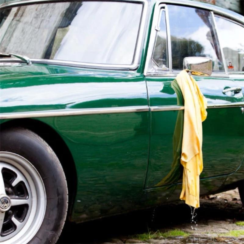 Leather Chamois Luxury Natural Car Drying & Polishing Cloth – Super Absorbent, Streak-Free, Scratch-Free, Soft & Durable – Perfect for Drying Cars, Windows, Glass & Painted Surfaces – Use Dry for Polishing or Damp for Water Absorption Reusable care towel